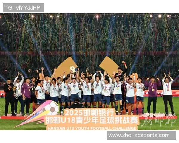 迈尼昂的崛起与挑战：探讨这位门将如何改变足球界的格局与未来